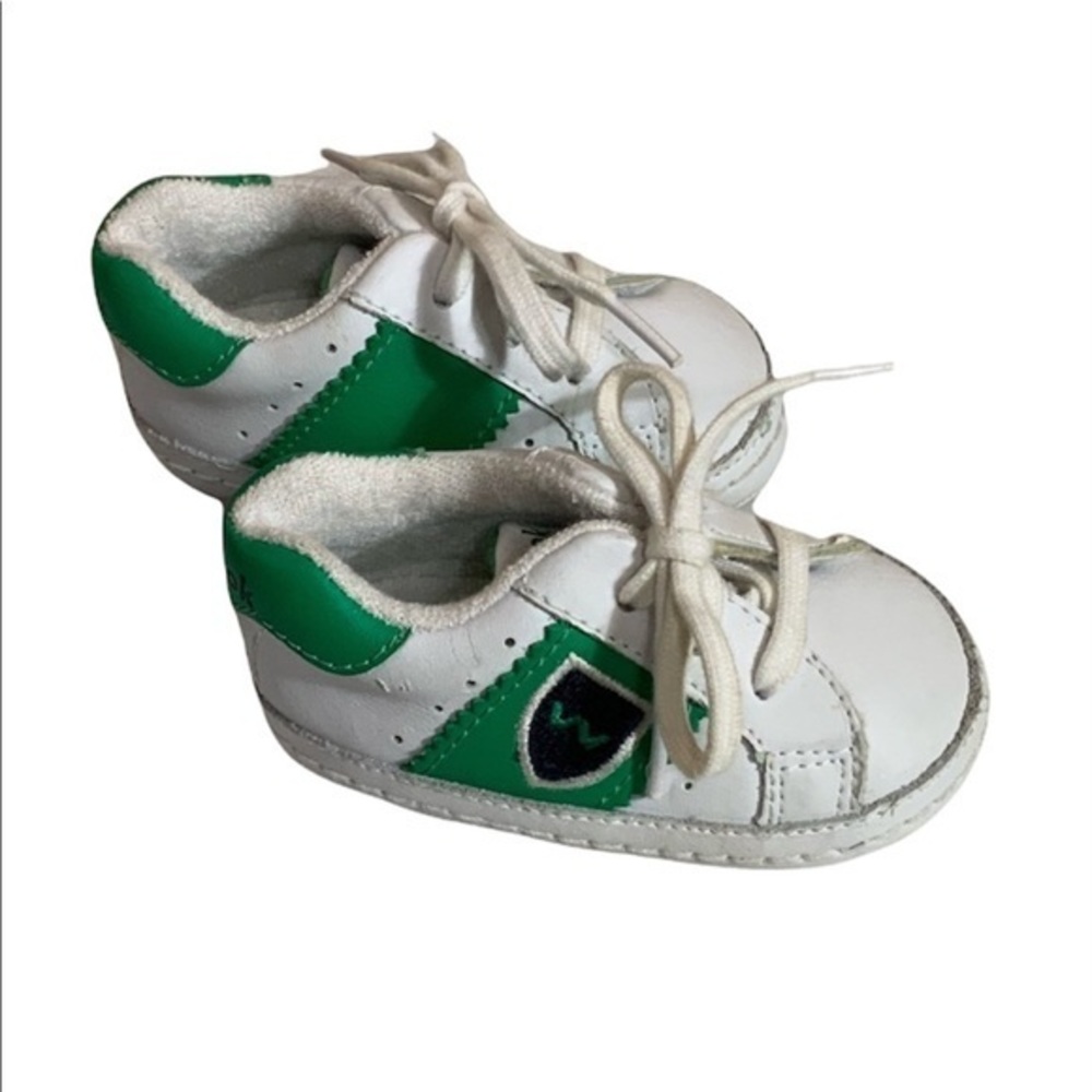 Weebok by Reebok baby soft bottom shoes SZ 3
